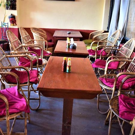 Berg House Cafe And Hotel Нагаркот Екстериор снимка