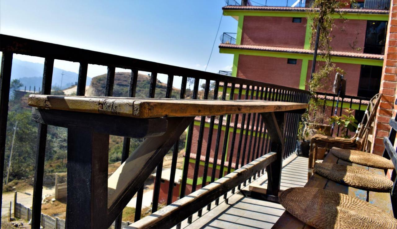 Berg House Cafe And Hotel Нагаркот Екстериор снимка